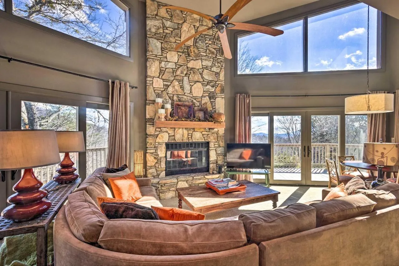 Luxe Rumbling Bald Retreat With Deck And Mountain View Lake Lure