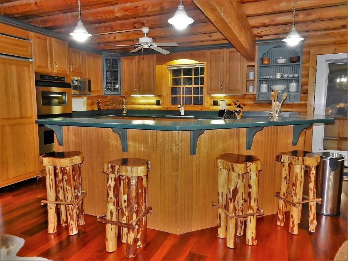 Lazy Bear Holiday home