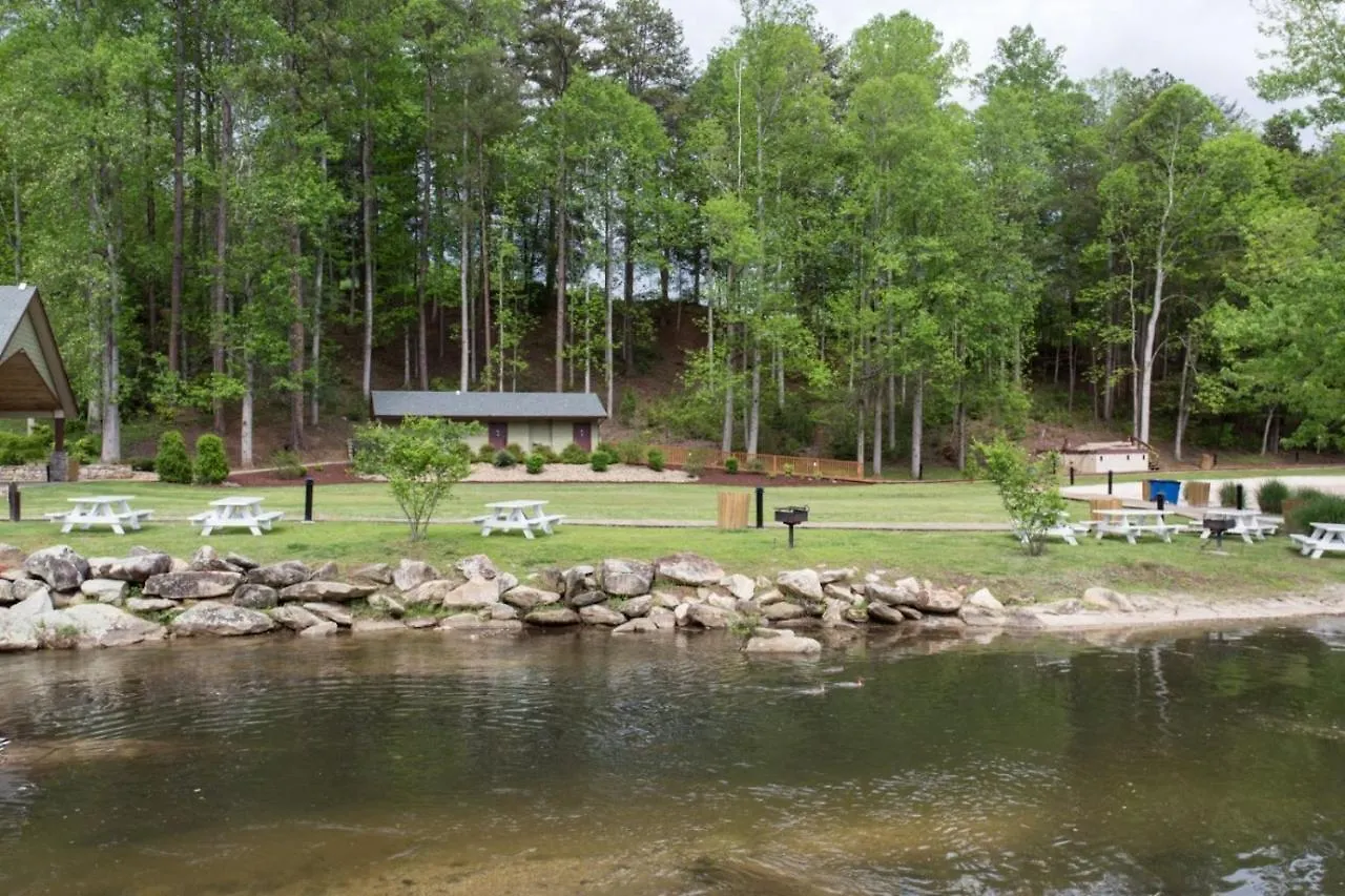 Lazy Bear Holiday home