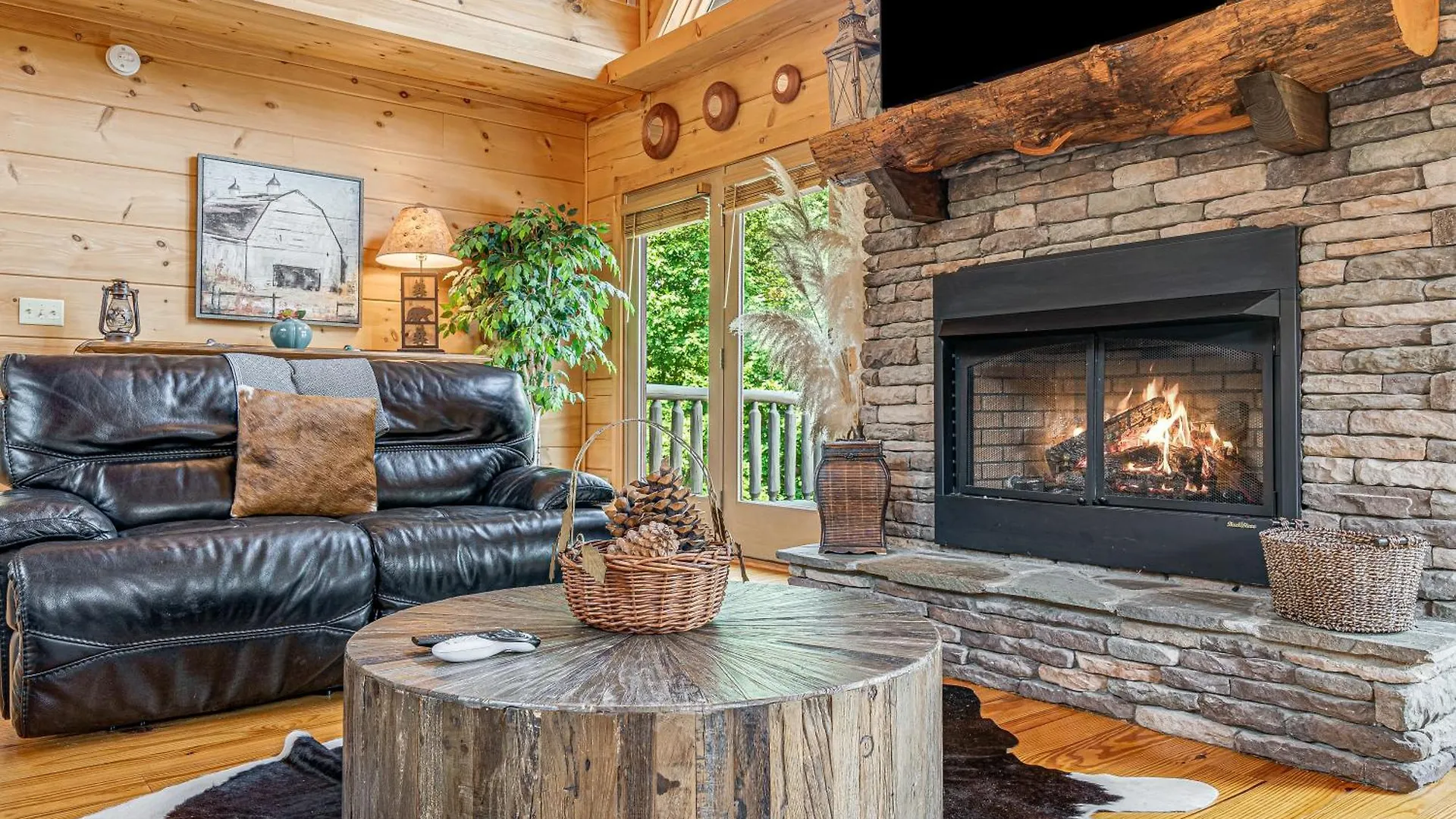 Holiday home Tatanka At Lakelure Rumbling Bald Hot Tub Fire Pit *