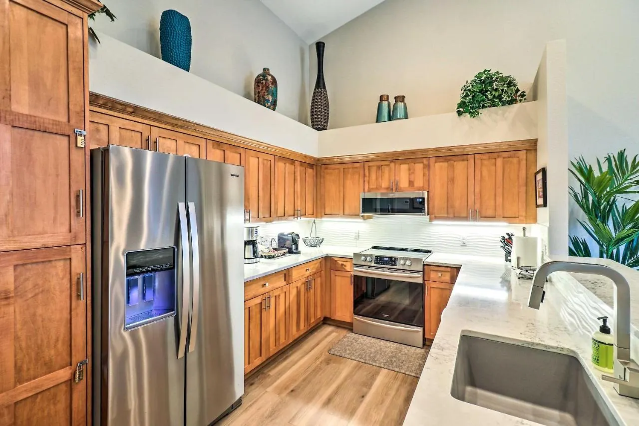 Apartment Lure With Pool And Access!