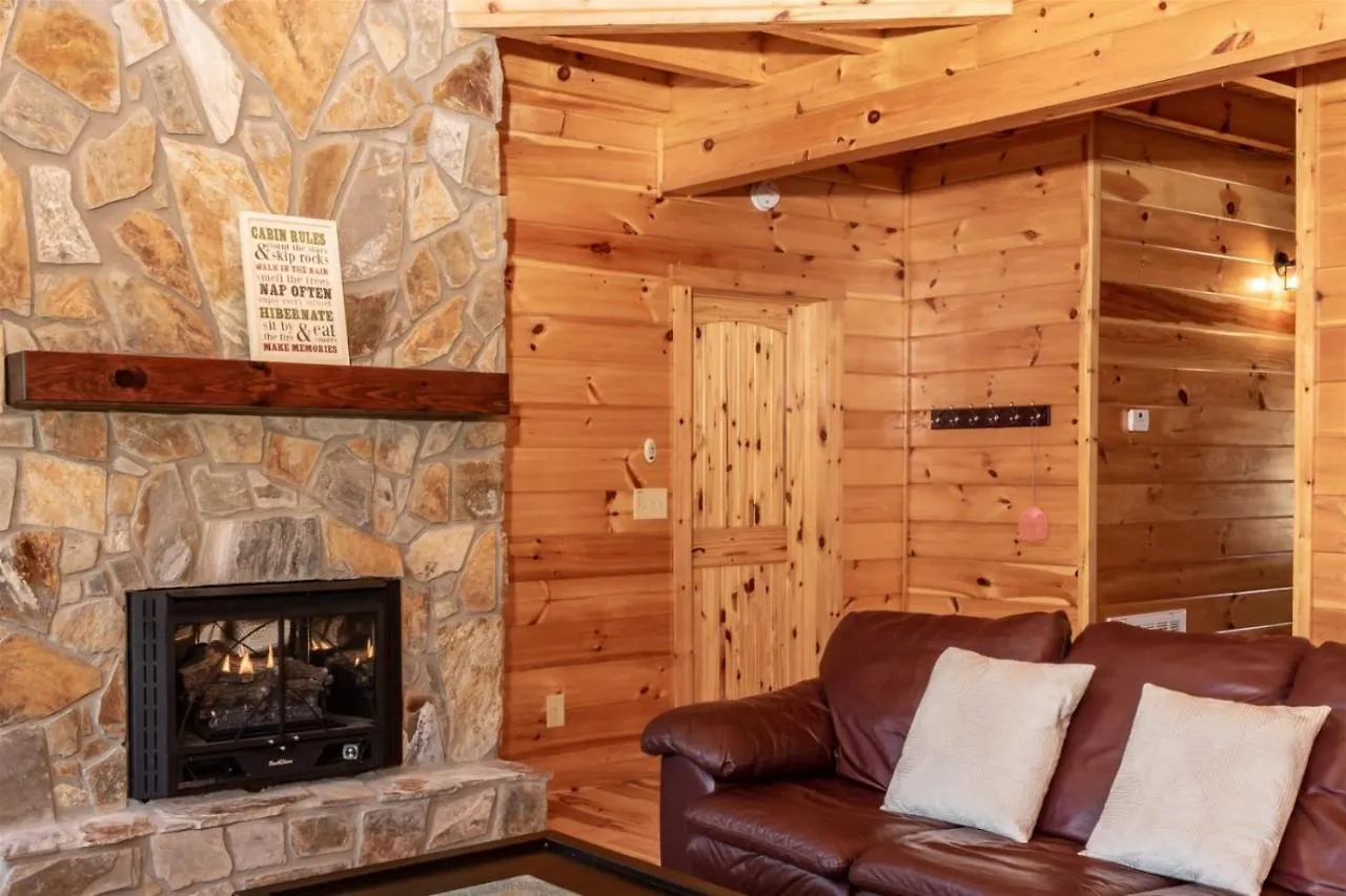 4 Bear Pause Holiday home
