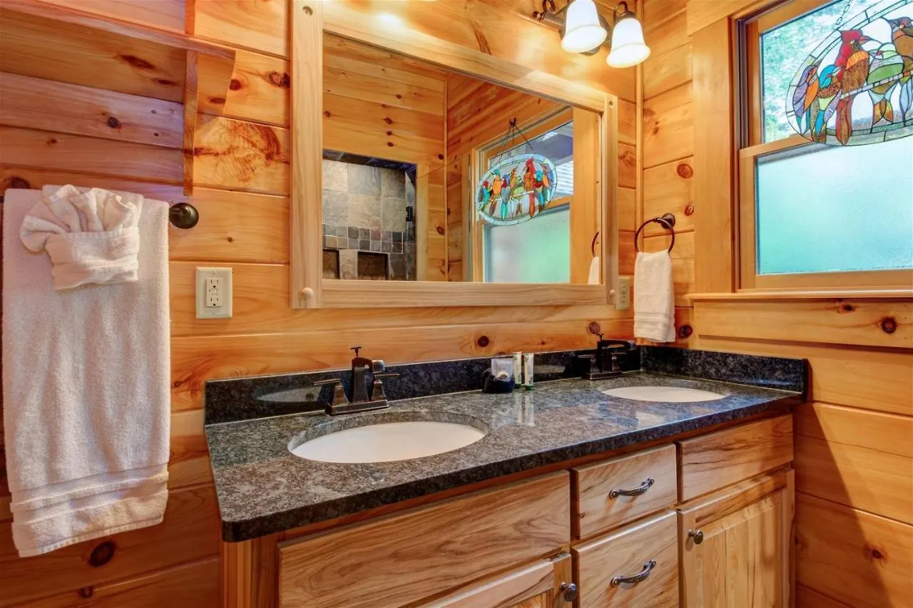 Holiday home The Winding River House *
