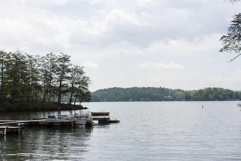 Almost Heaven Holiday home Lake Lure