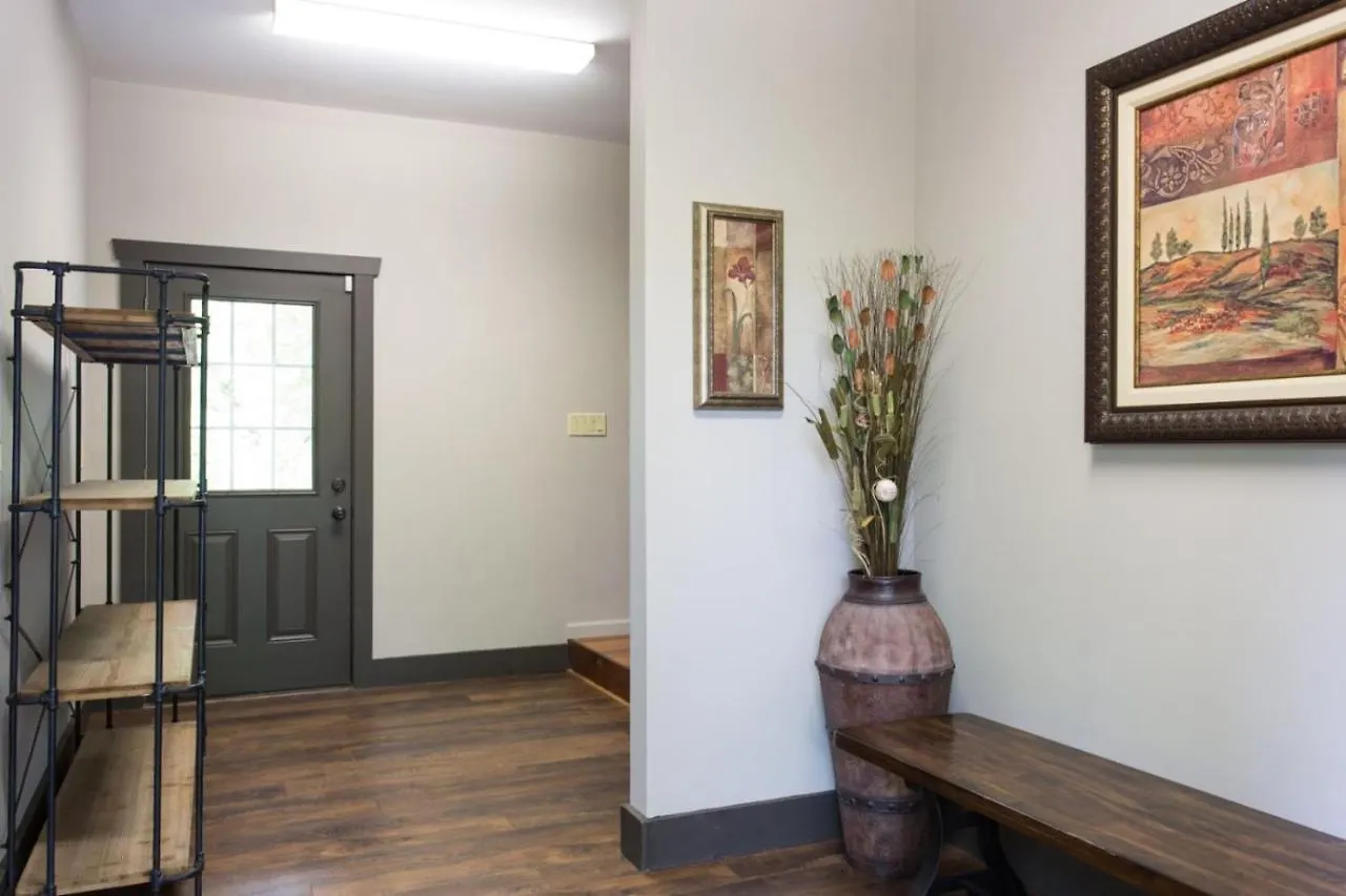 Blue Ridge Sunrise Holiday home