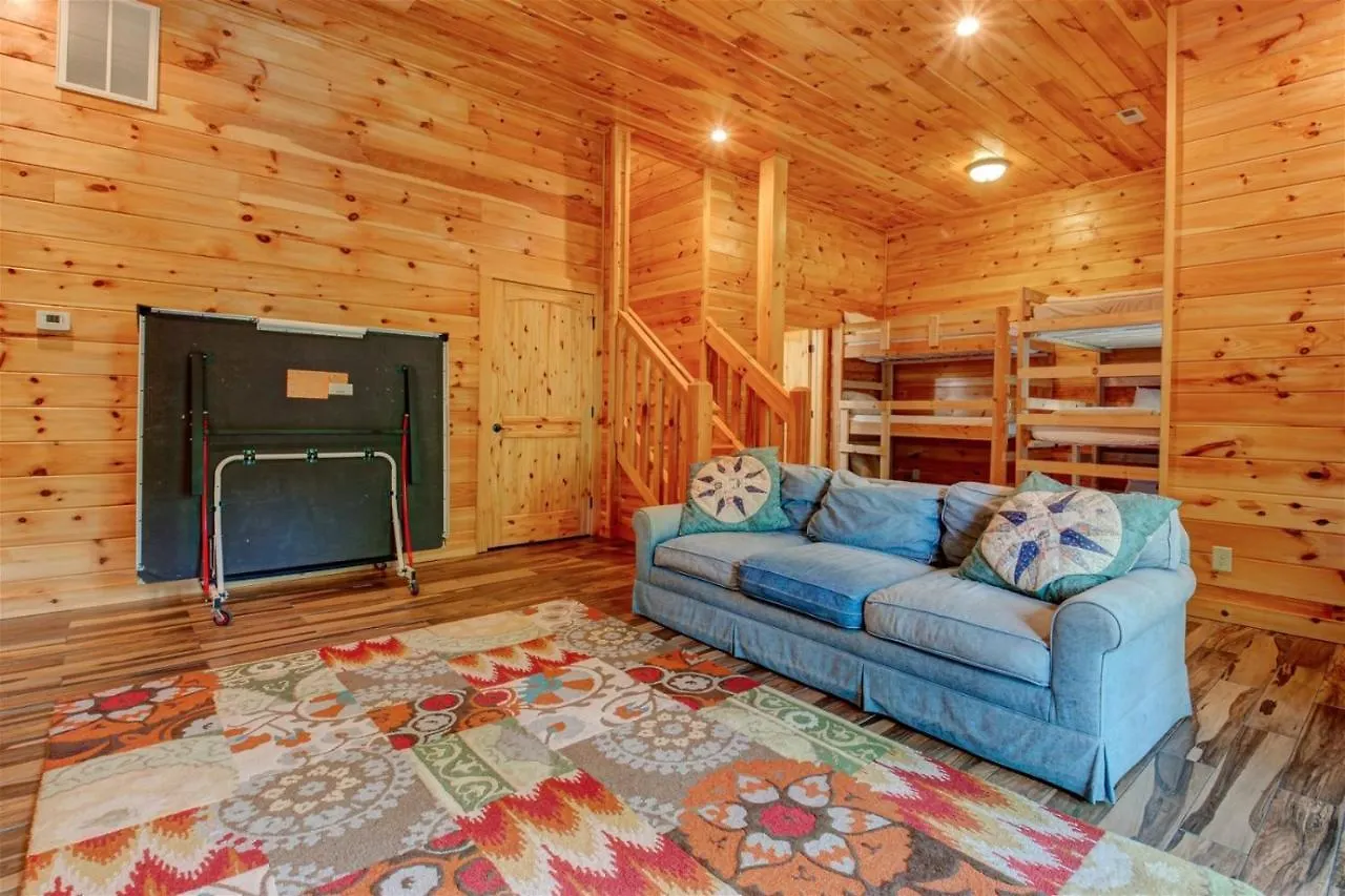 Holiday home The Winding River House