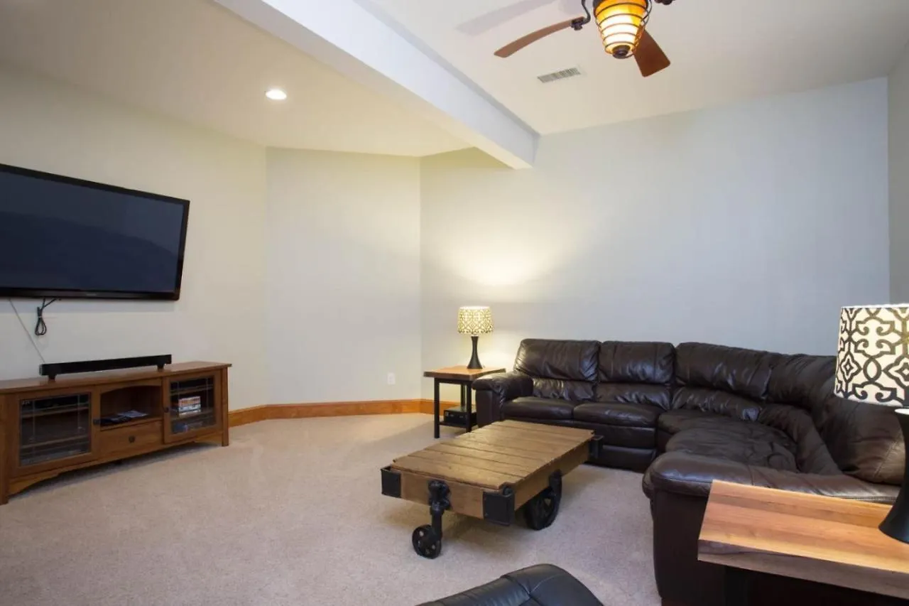 Mohicans Landing Holiday home Lake Lure