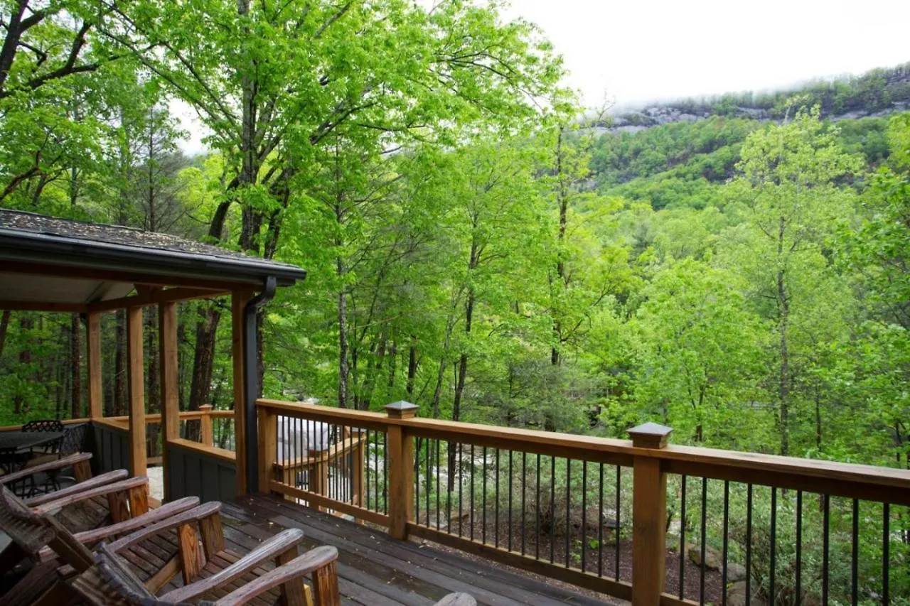 Mohicans Landing *