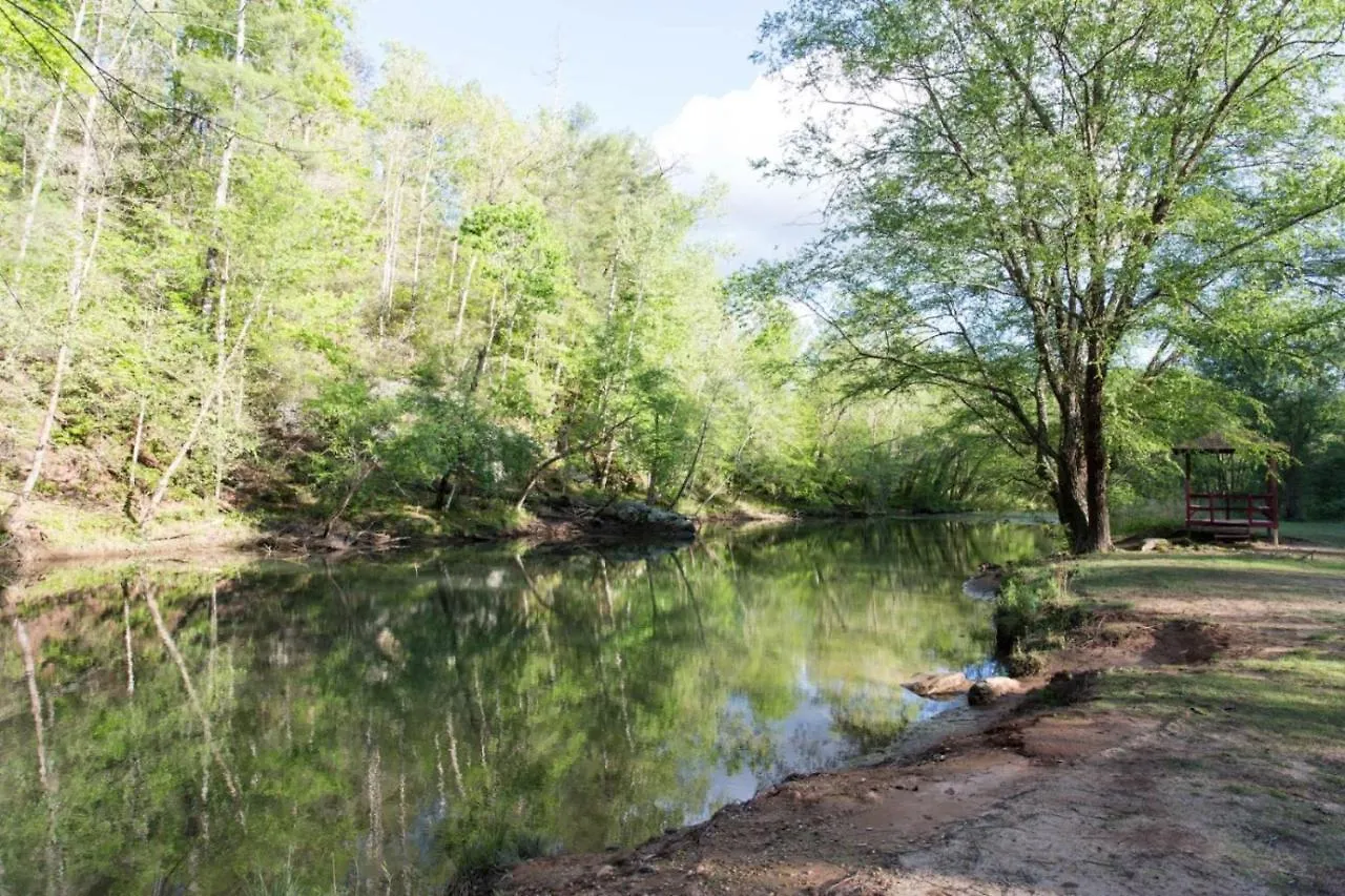 Creekside Holiday home *