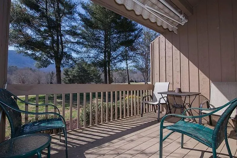 Holiday home A Lot To Do At 1302 Lake Lure