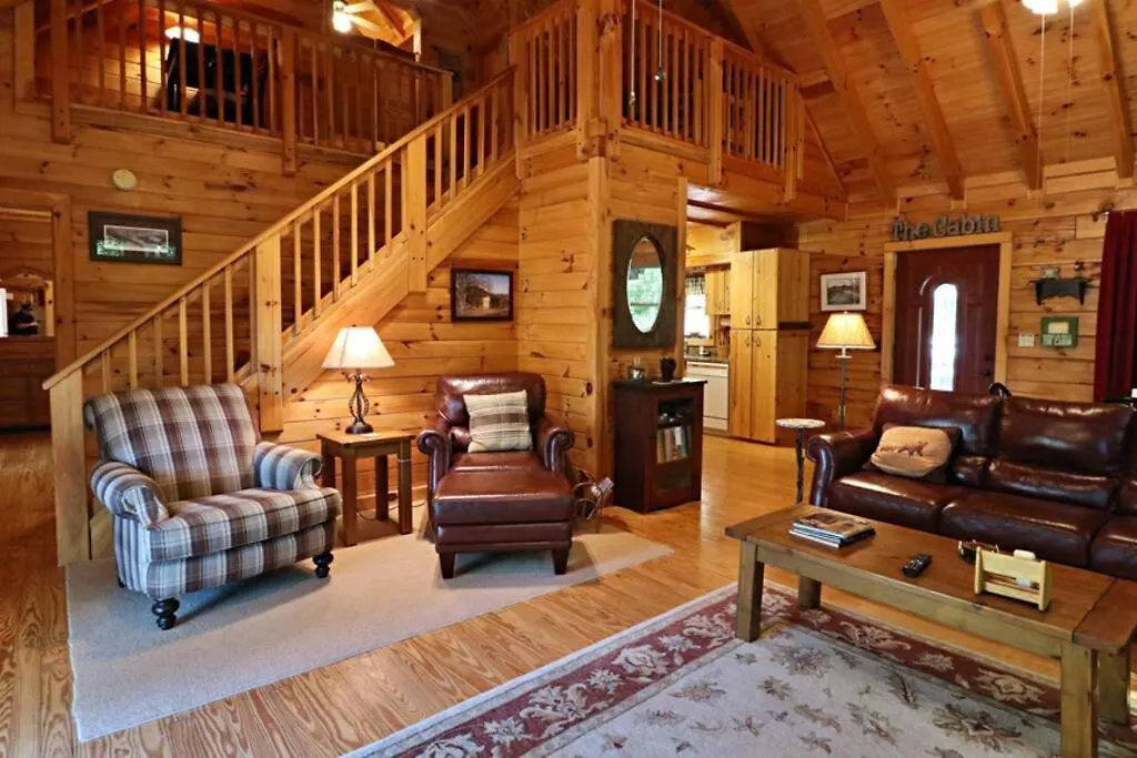 The Crows Nest Holiday home Lake Lure