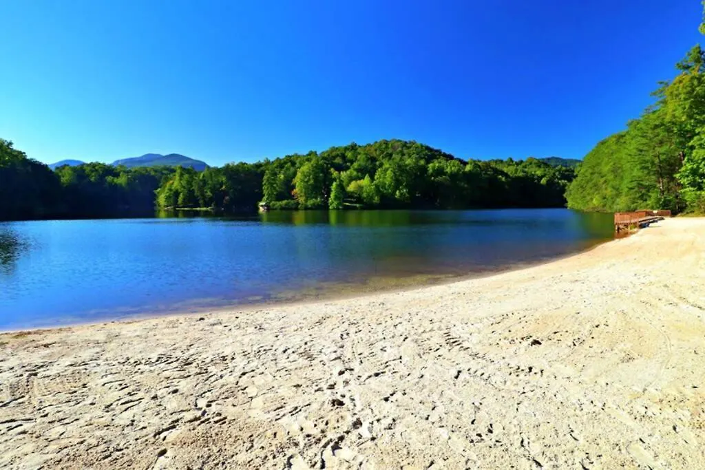 The Crows Nest Lake Lure