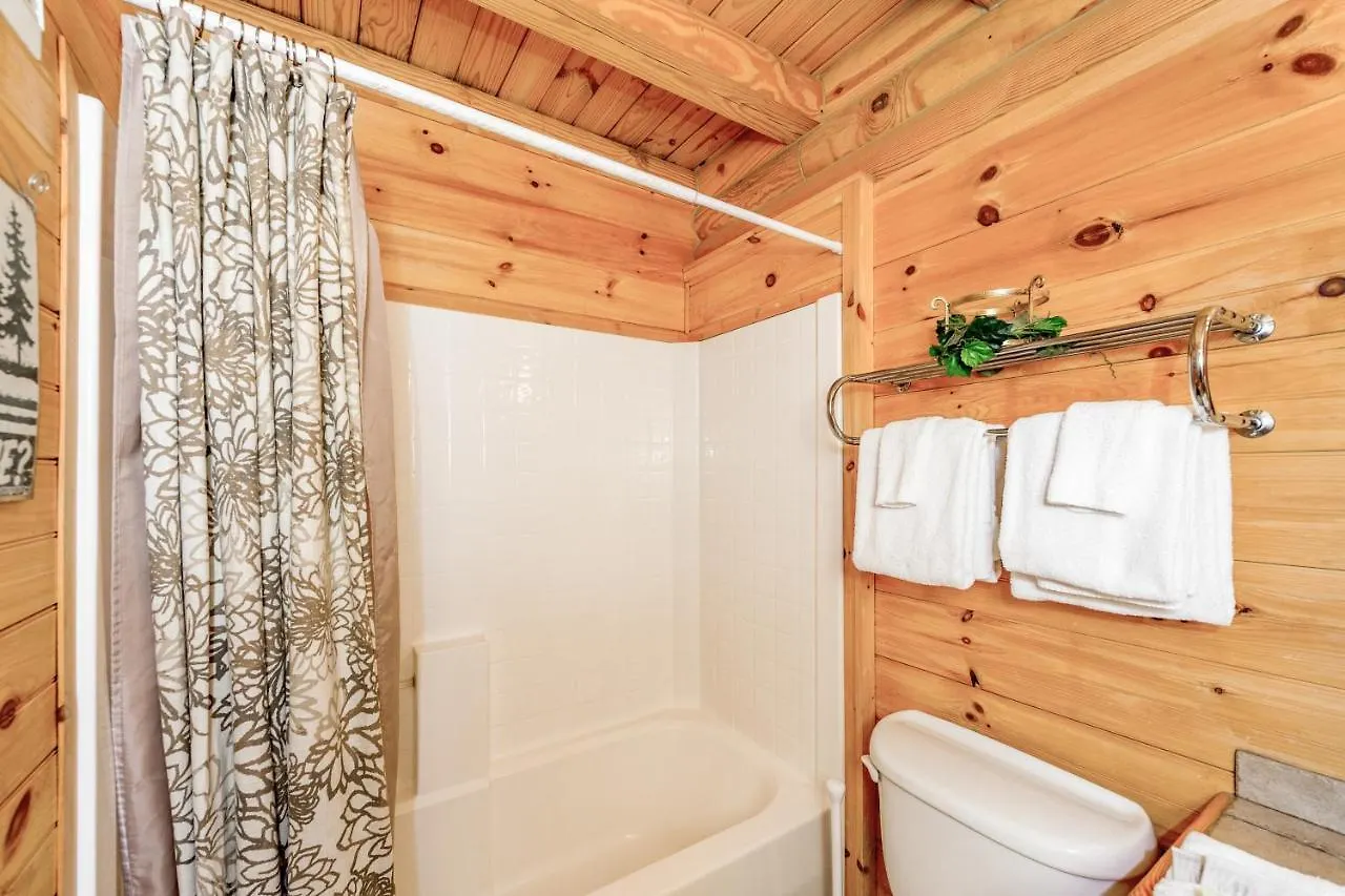 Riverside Cabin Retreat Casa vacanze *
