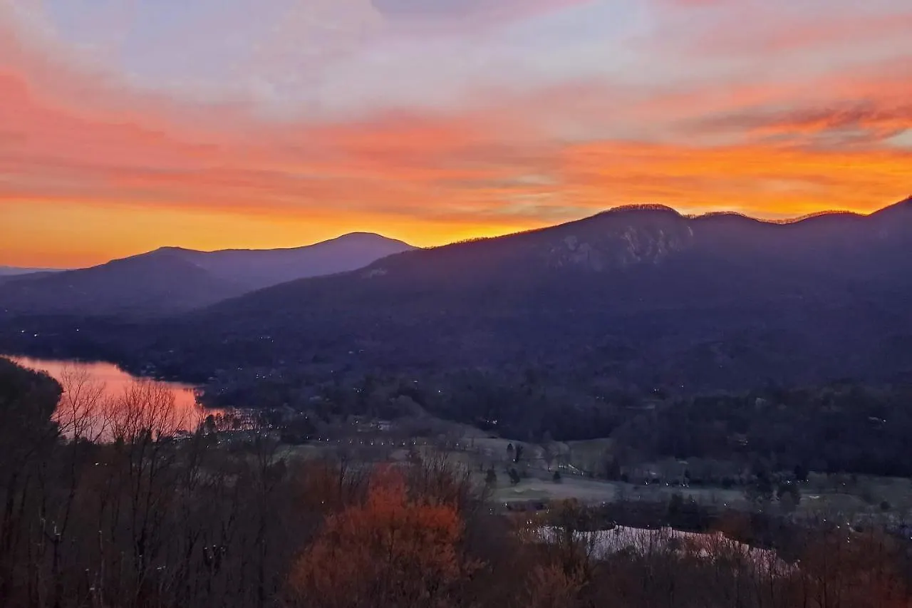 Young's Mountain Hideaway