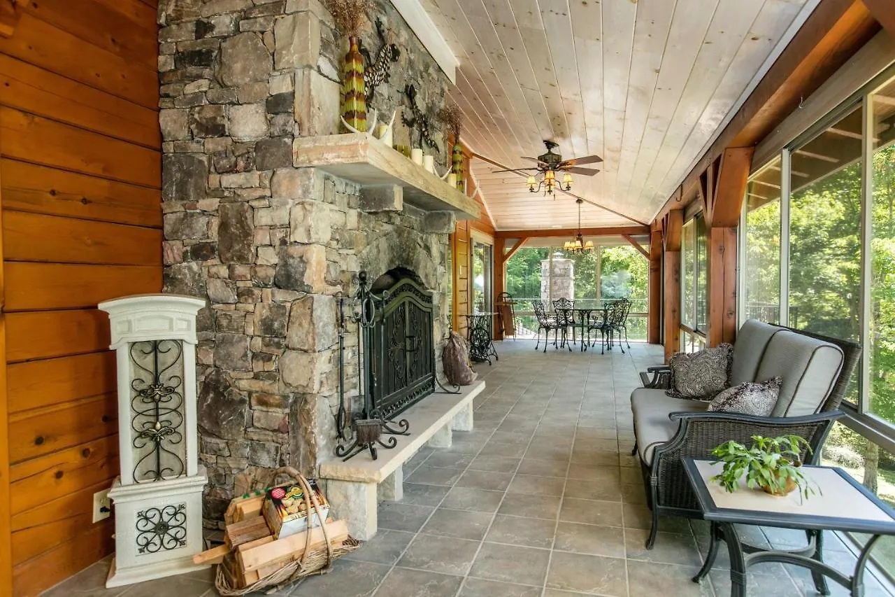 Hidden Cove Holiday home Lake Lure