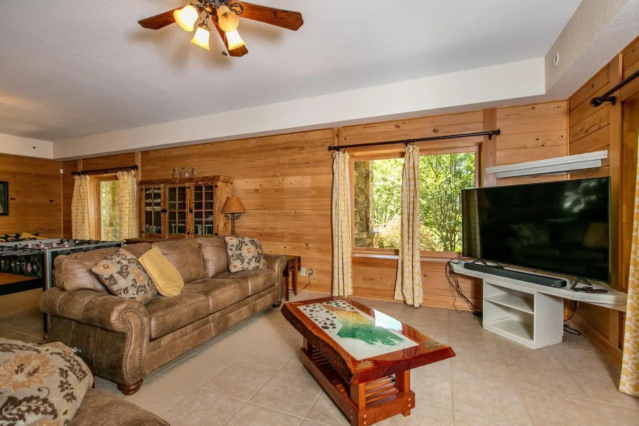 Hidden Cove Holiday home Lake Lure