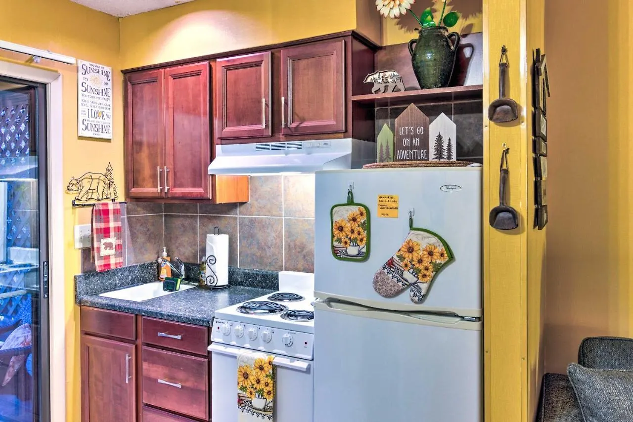 Apartment With Amenities 1 Mi To Lure