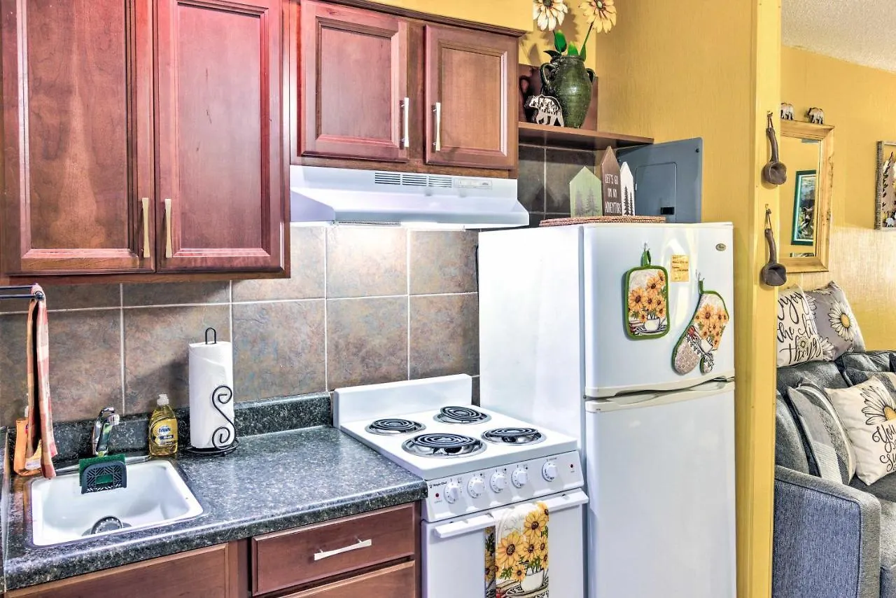 Apartment With Amenities 1 Mi To Lure