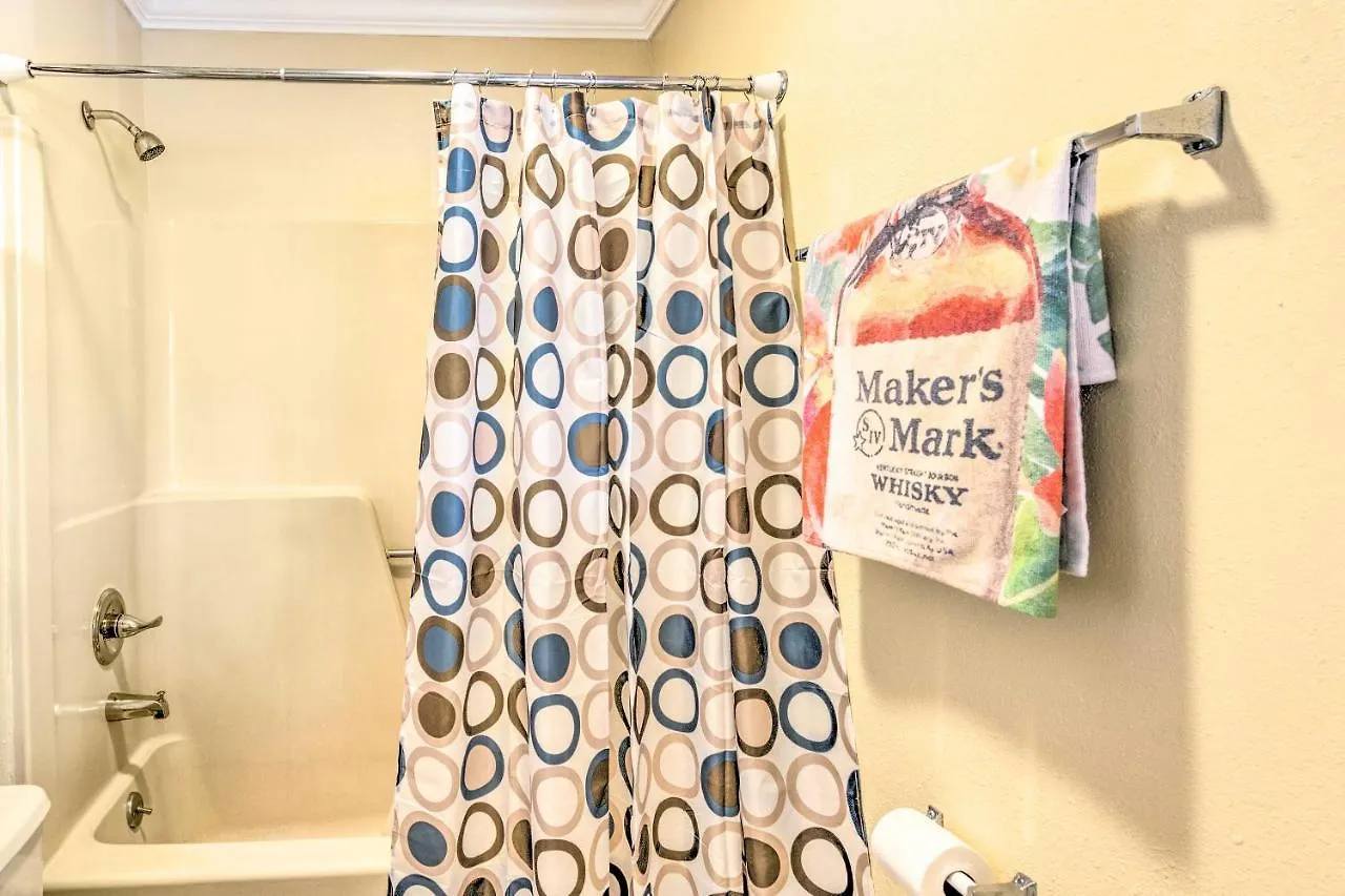 Studio Getaway Near Hiking And Biking! * Lake Lure