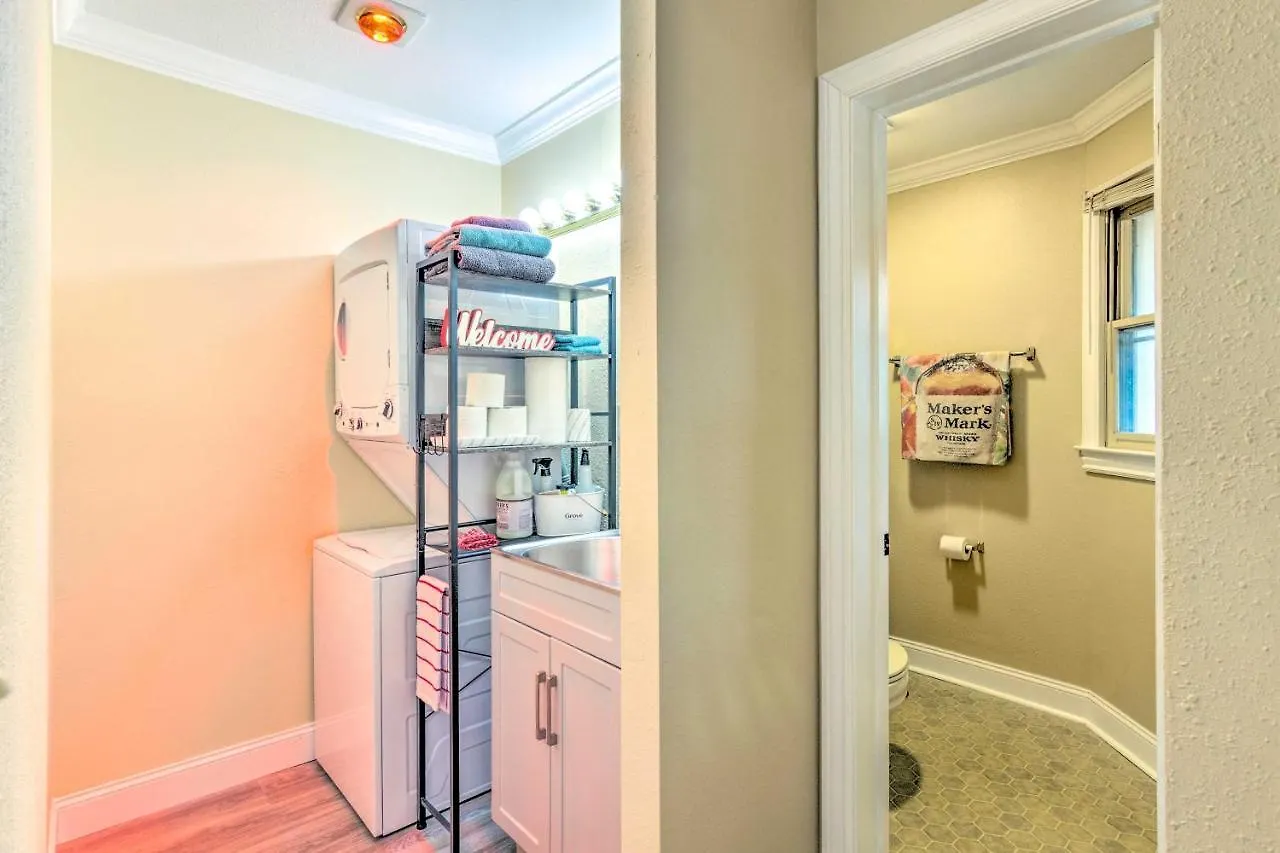 Studio Getaway Near Hiking And Biking! Apartment *