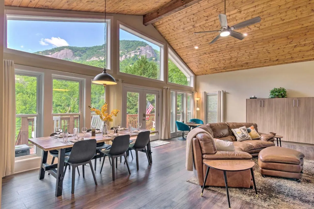 Unique Chimney Rock With Breathtaking Views Holiday home