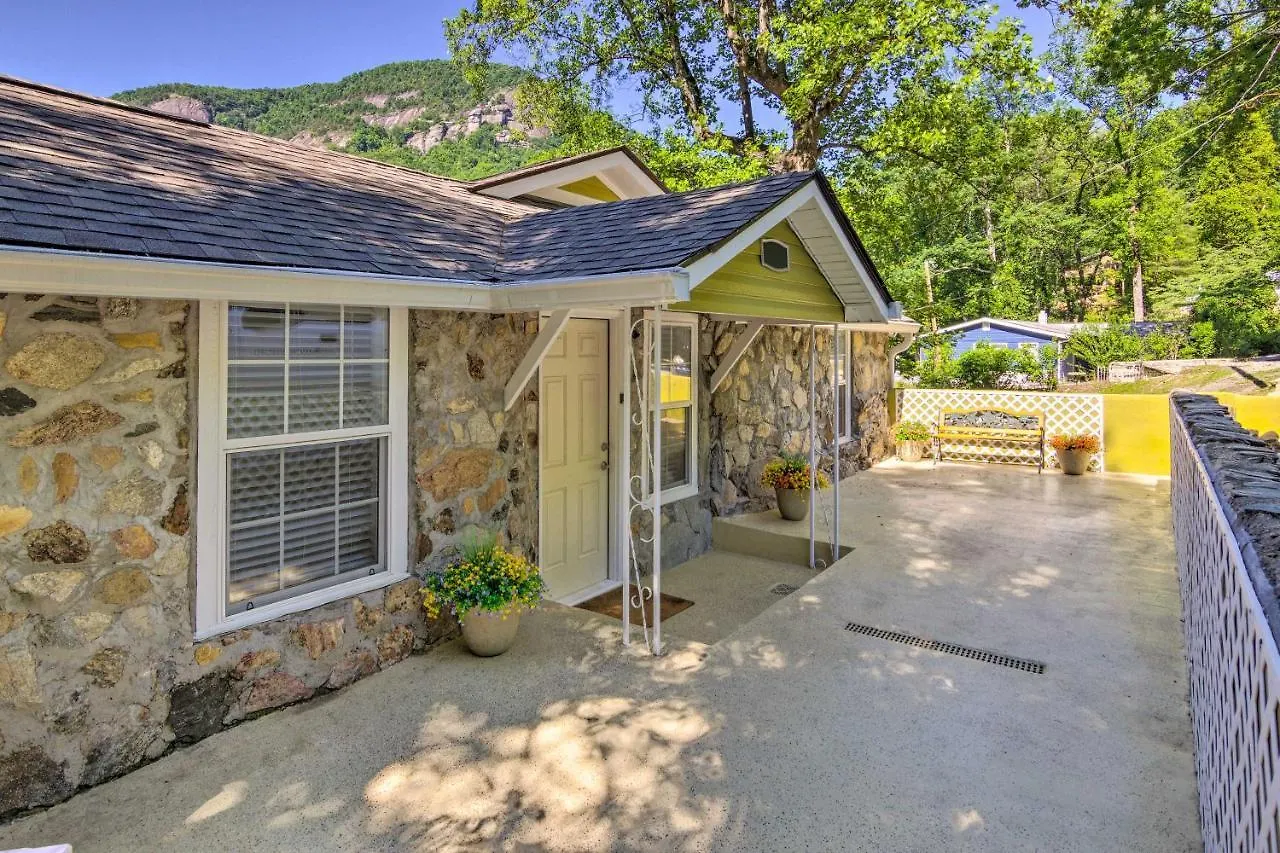 Holiday home Unique Chimney Rock With Breathtaking Views *