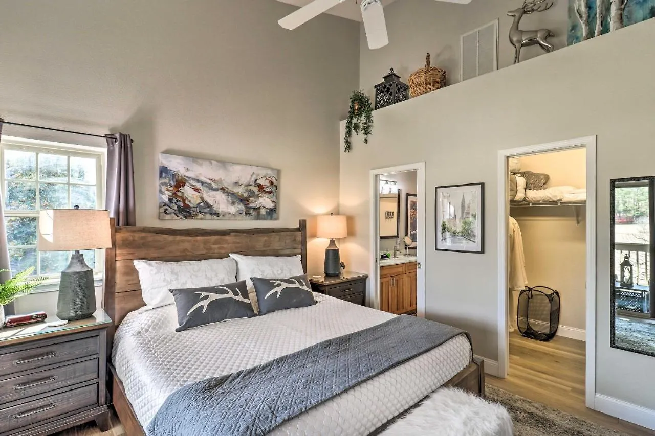 Apartment Lure With Pool And Access! Lake Lure