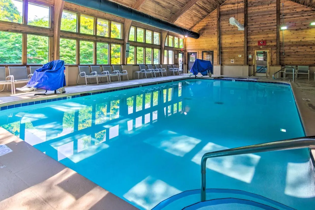 Lure Retreat With Mountain Views And Perks * Lake Lure