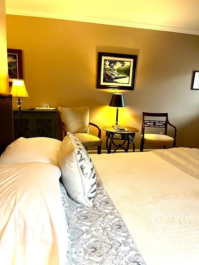 Grafton Couette-café 3*