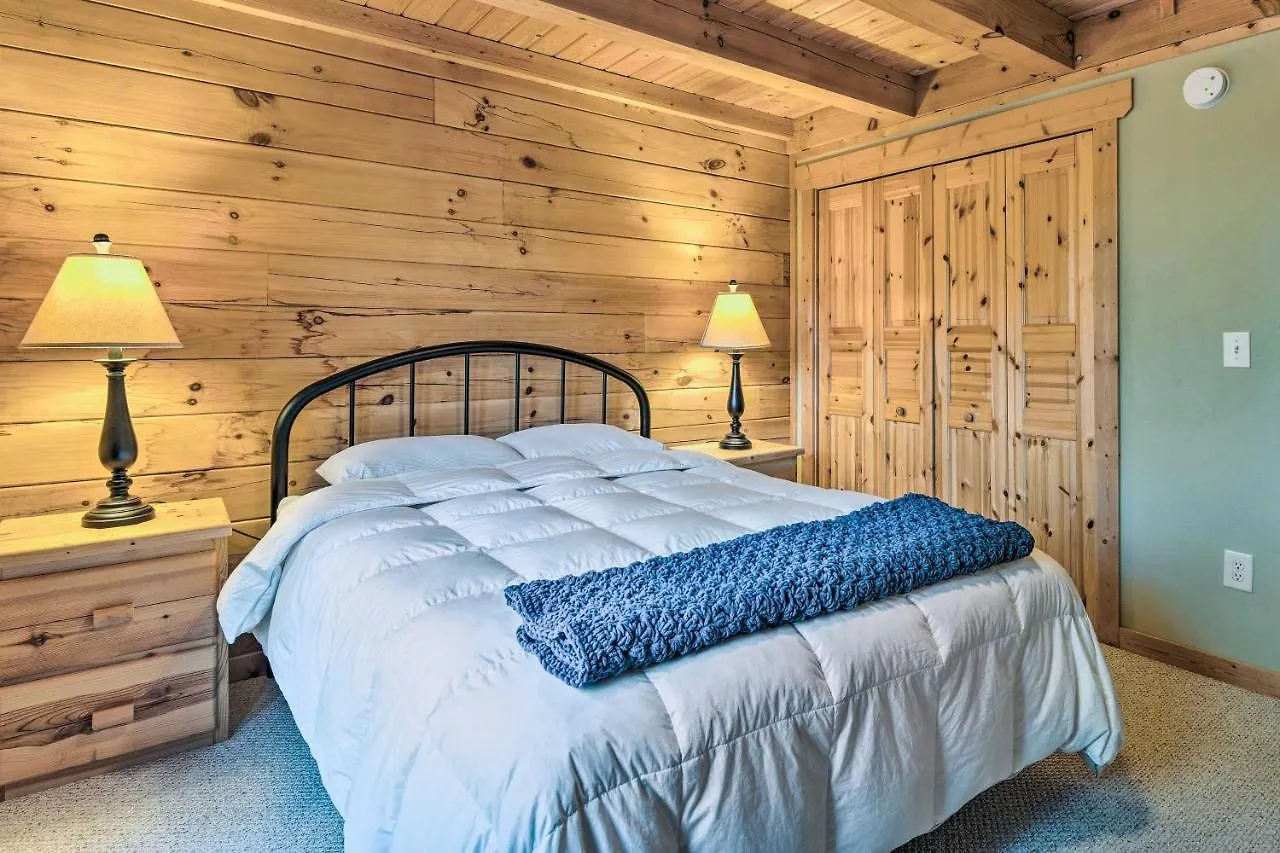 Quaint With Loft 10 Mi To Lure!