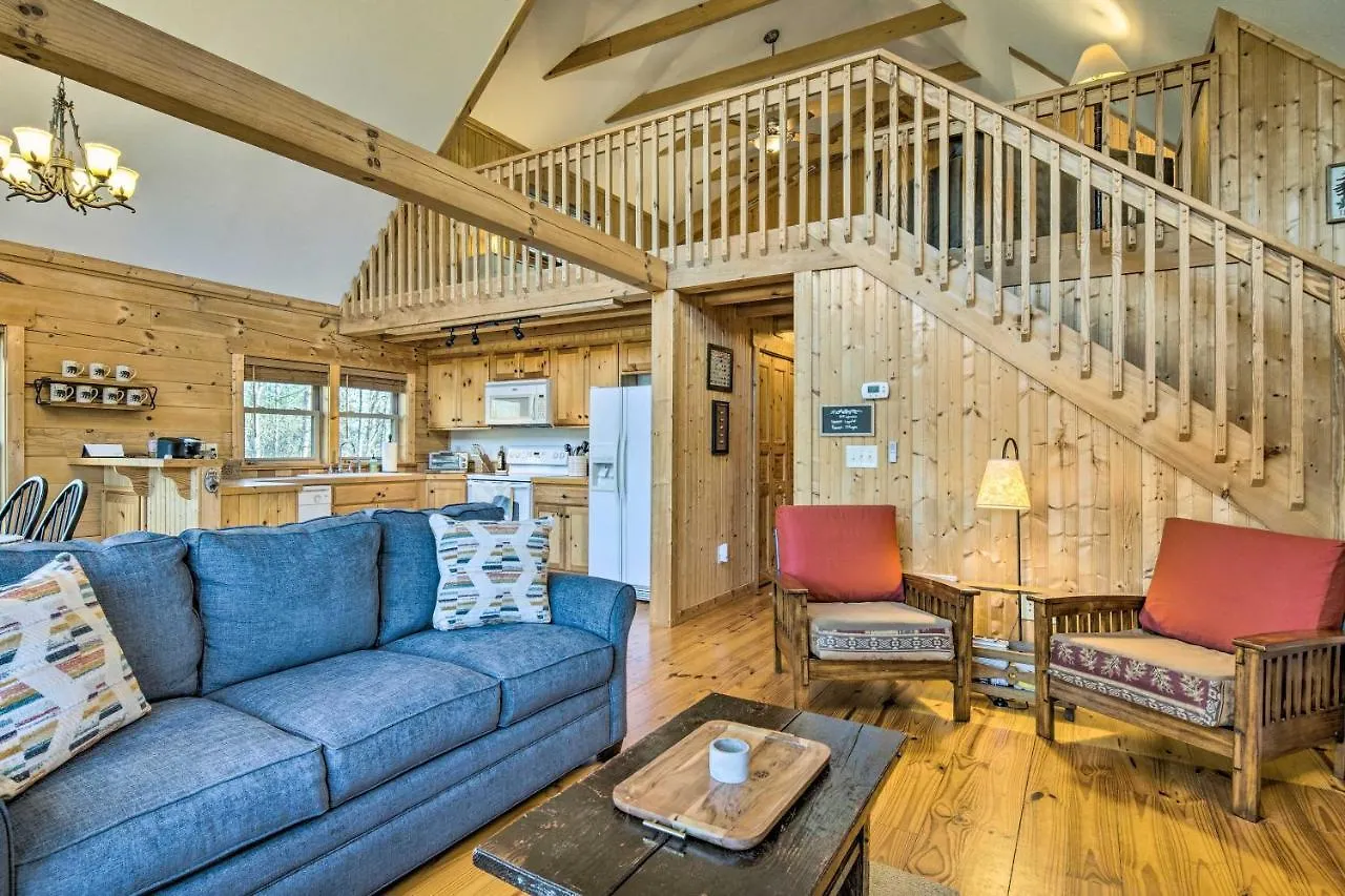 Quaint With Loft 10 Mi To Lure!