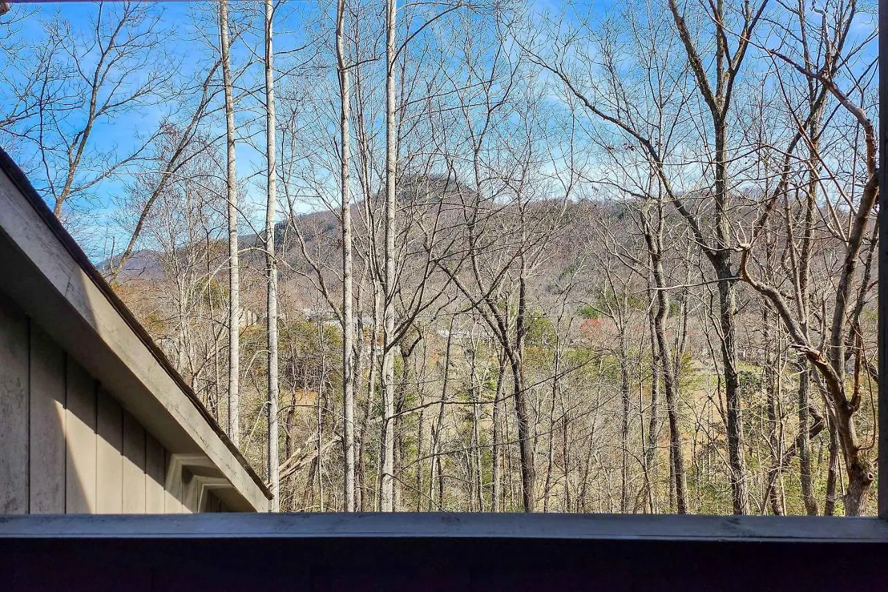 Rumbling Bald Deck And Access Lake Lure
