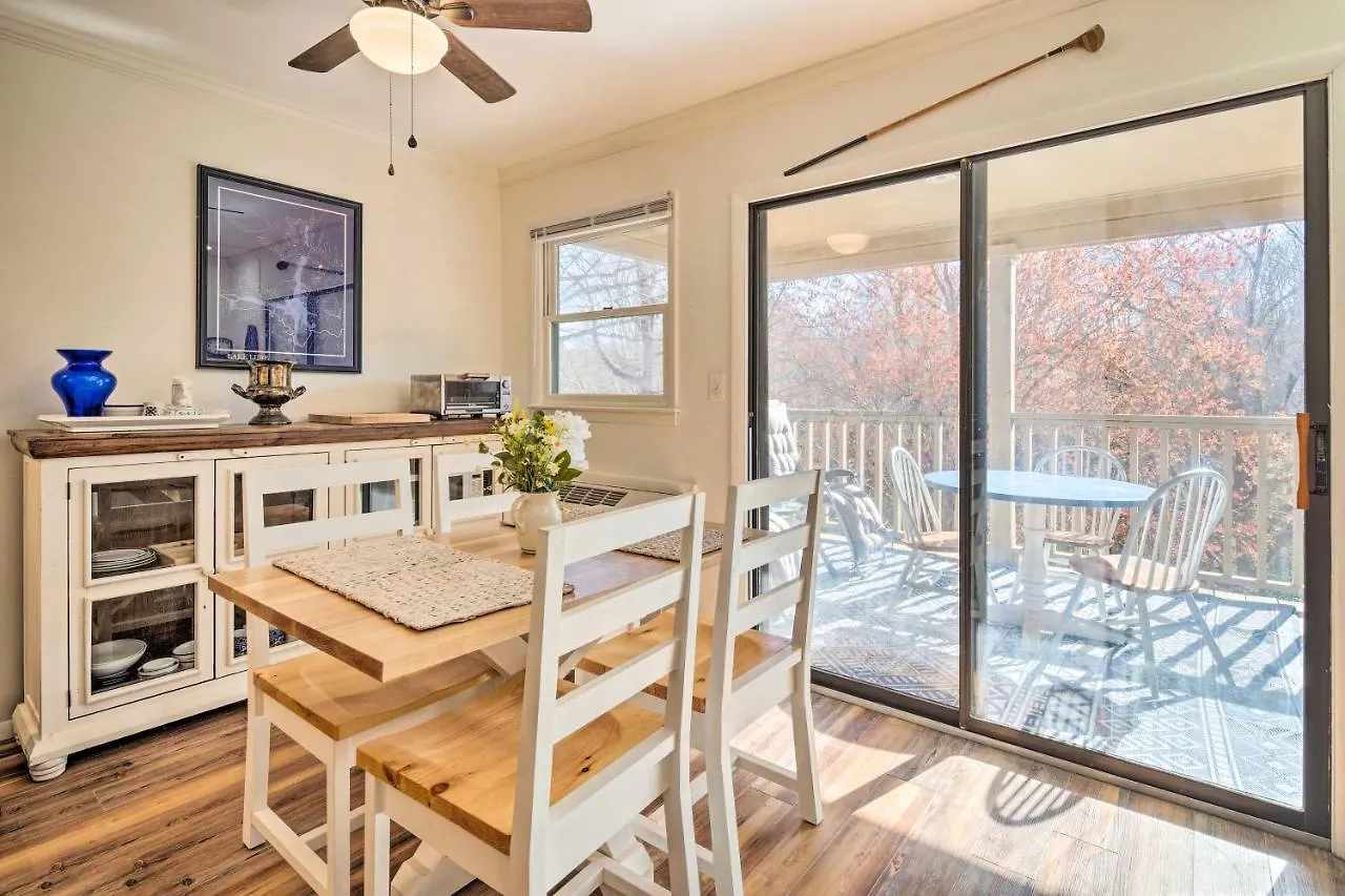 Apartment Lure With Private Balcony And Pool Access! Lake Lure