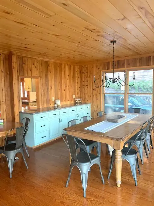Holiday home Lure Me - Walk To Amenities Lake Lure