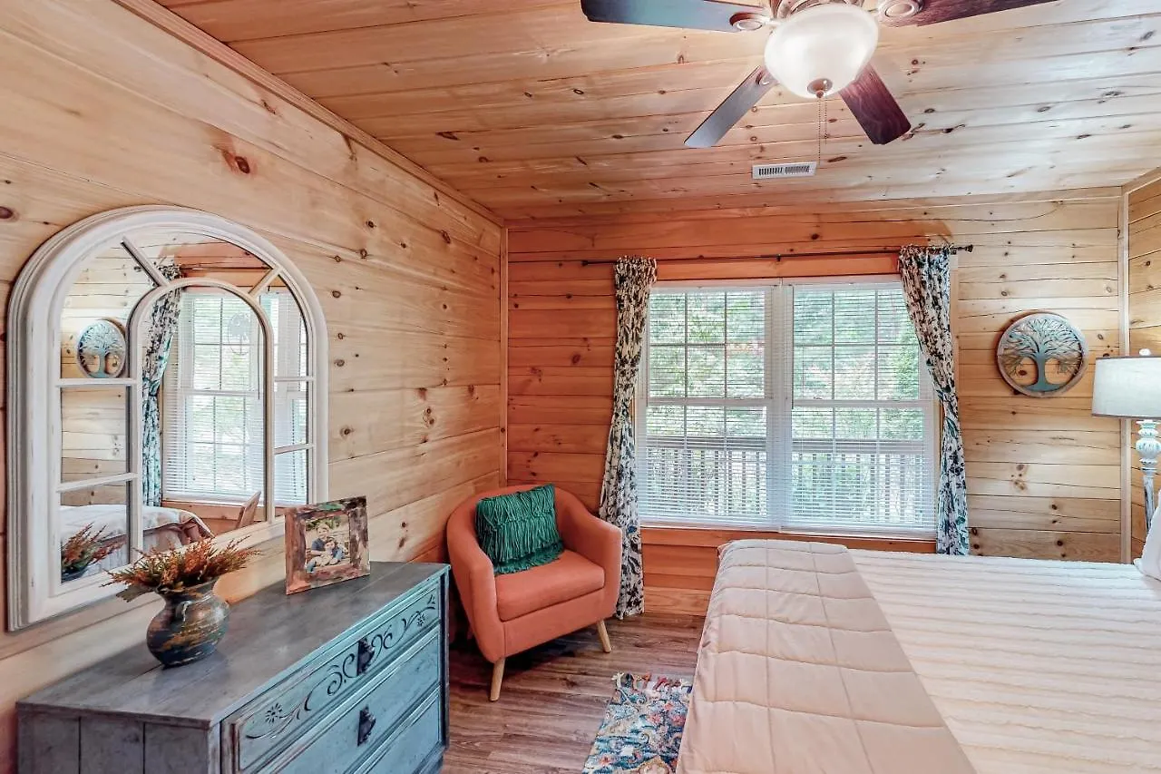 Wild Rose Holiday home Lake Lure