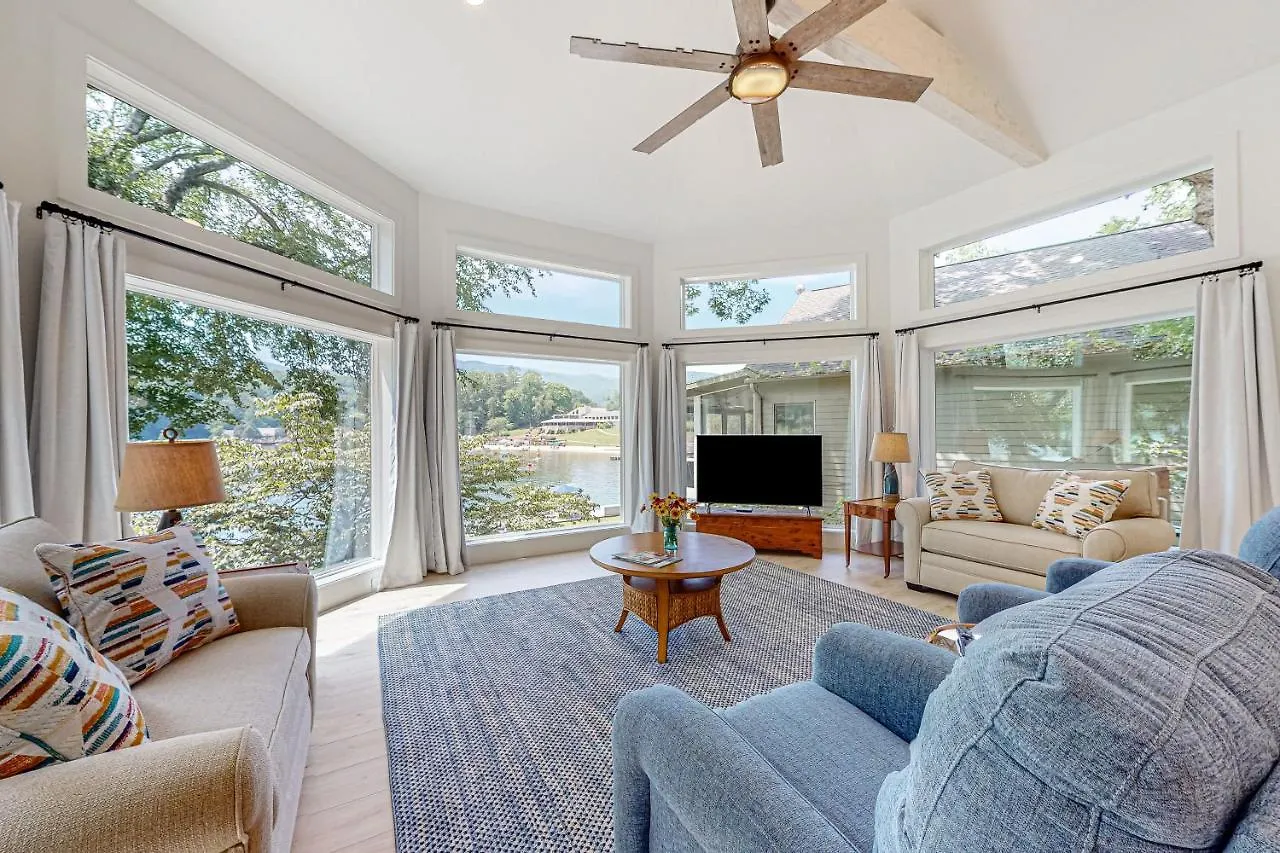 Buffalo Shoals Hideaway Holiday home Lake Lure