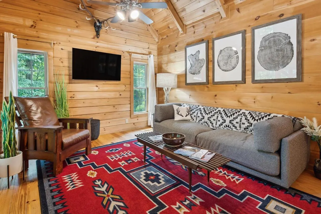 Lure Outdoor Oasis With Fire Pit And Bbq *