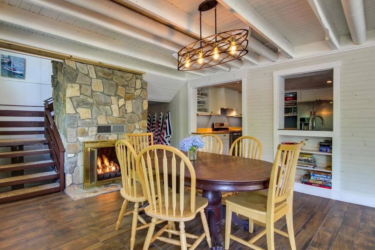 Holiday home Waterfront North Carolina On Lure!