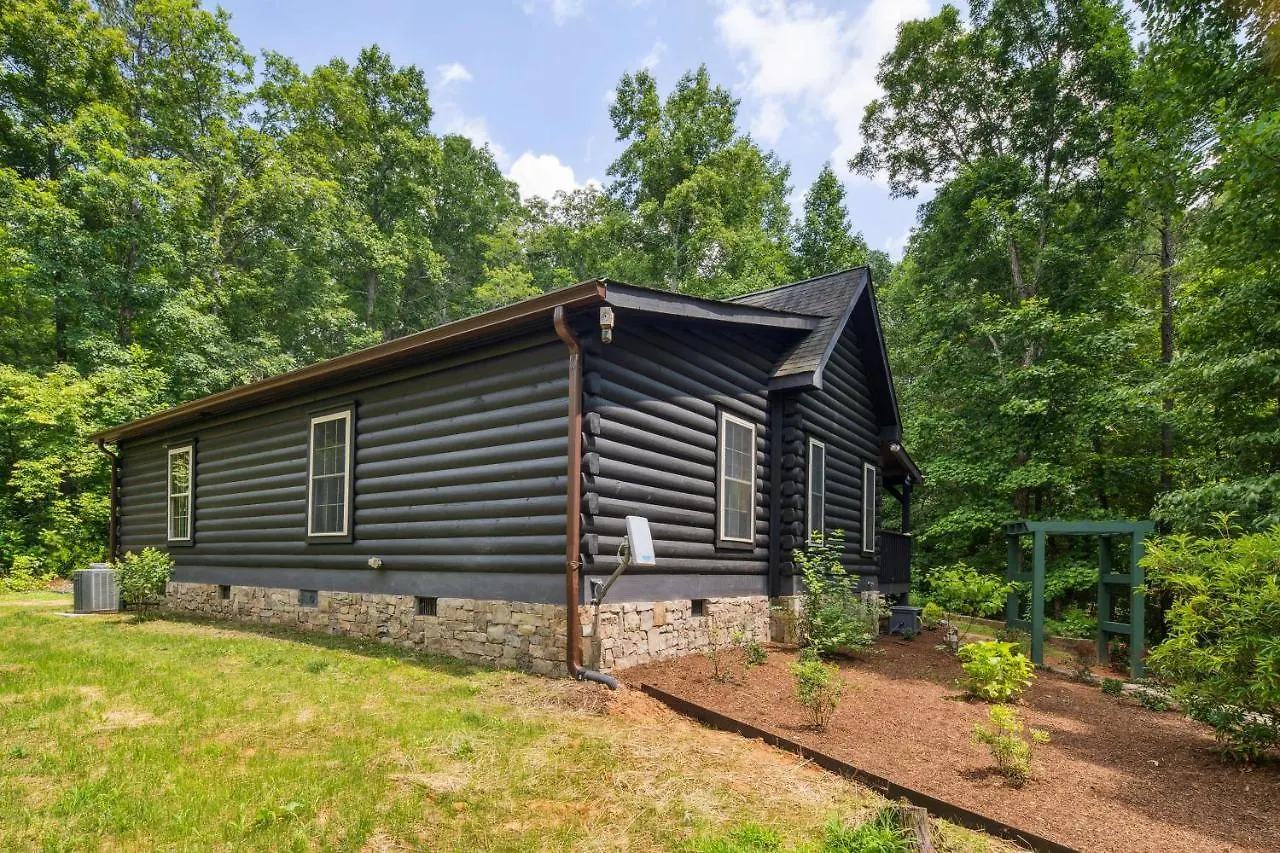 Holiday home Lure Outdoor Oasis With Fire Pit And Bbq Lake Lure