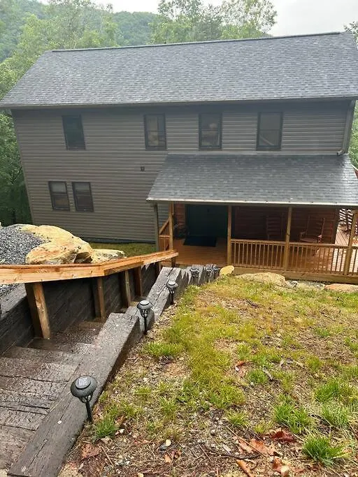 Above It Hot Tub Views Rumbling Bald Sleeps 11 * Lake Lure