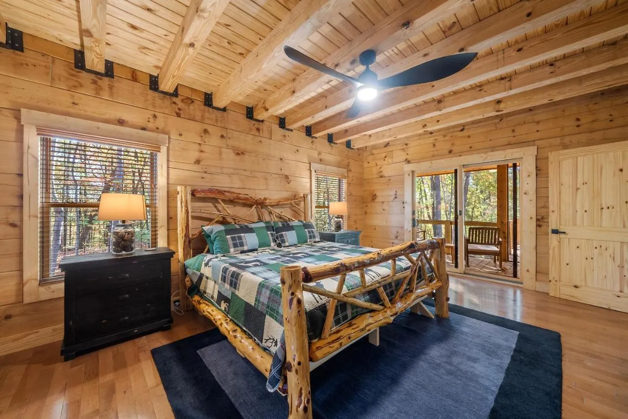 Holiday park Brewer Hollow Lake Lure
