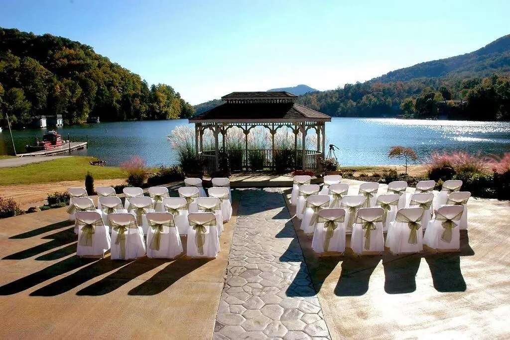 Charming Lure At Rumbling Bald Resort!
