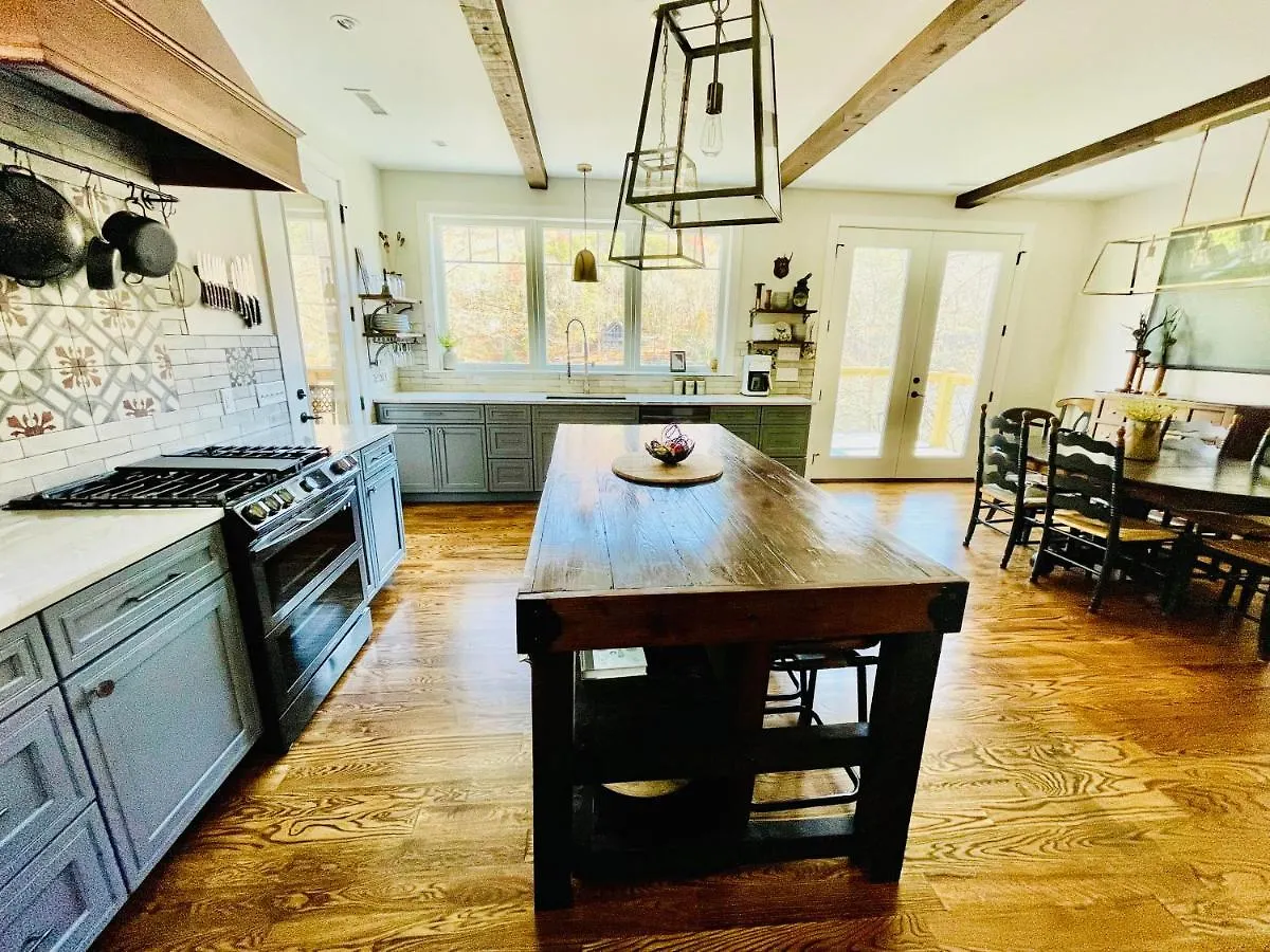 Summerscales - Beautiful Newly Built House