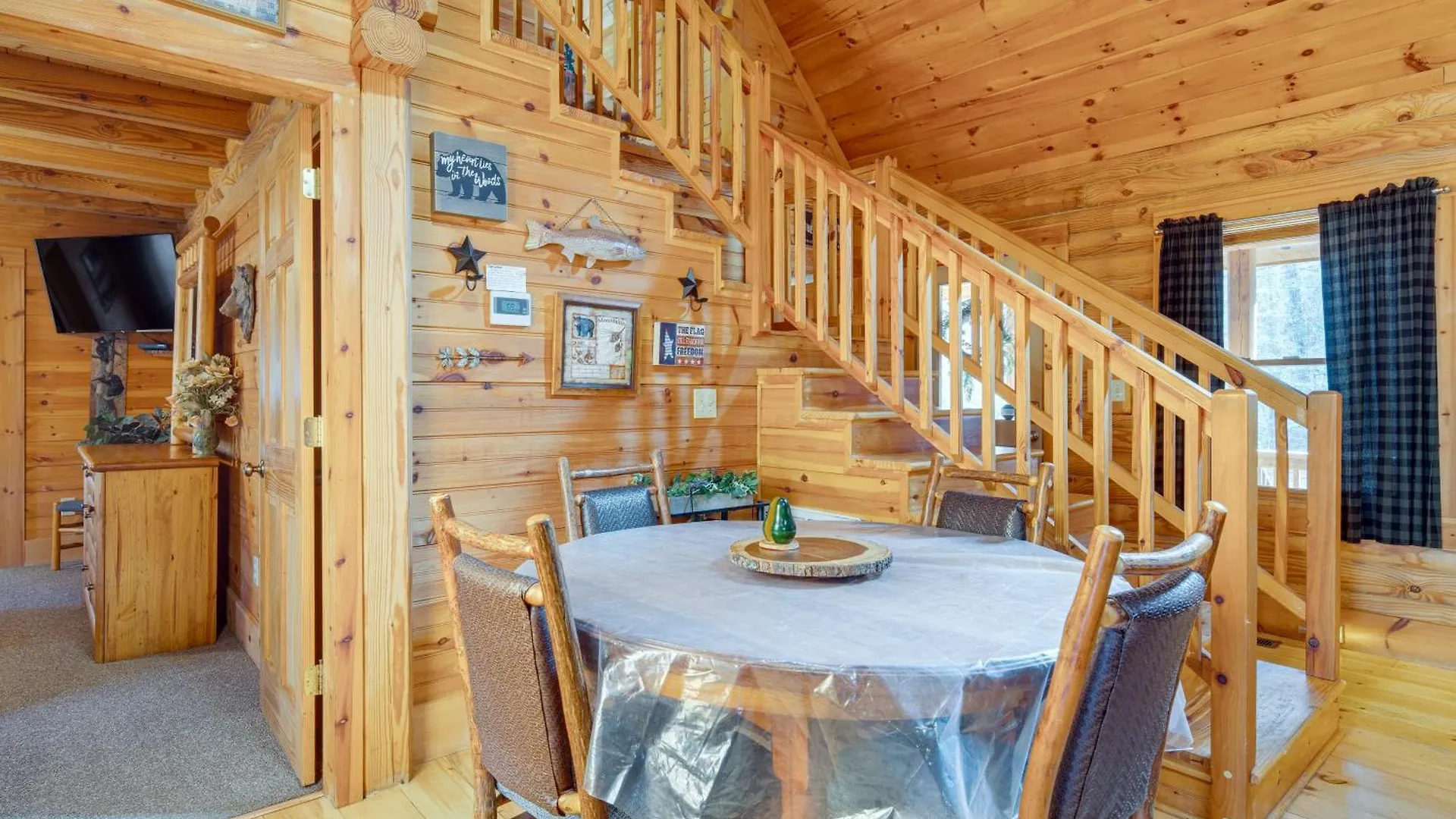 Pet-friendly With Loft 5 Mi To Lure!