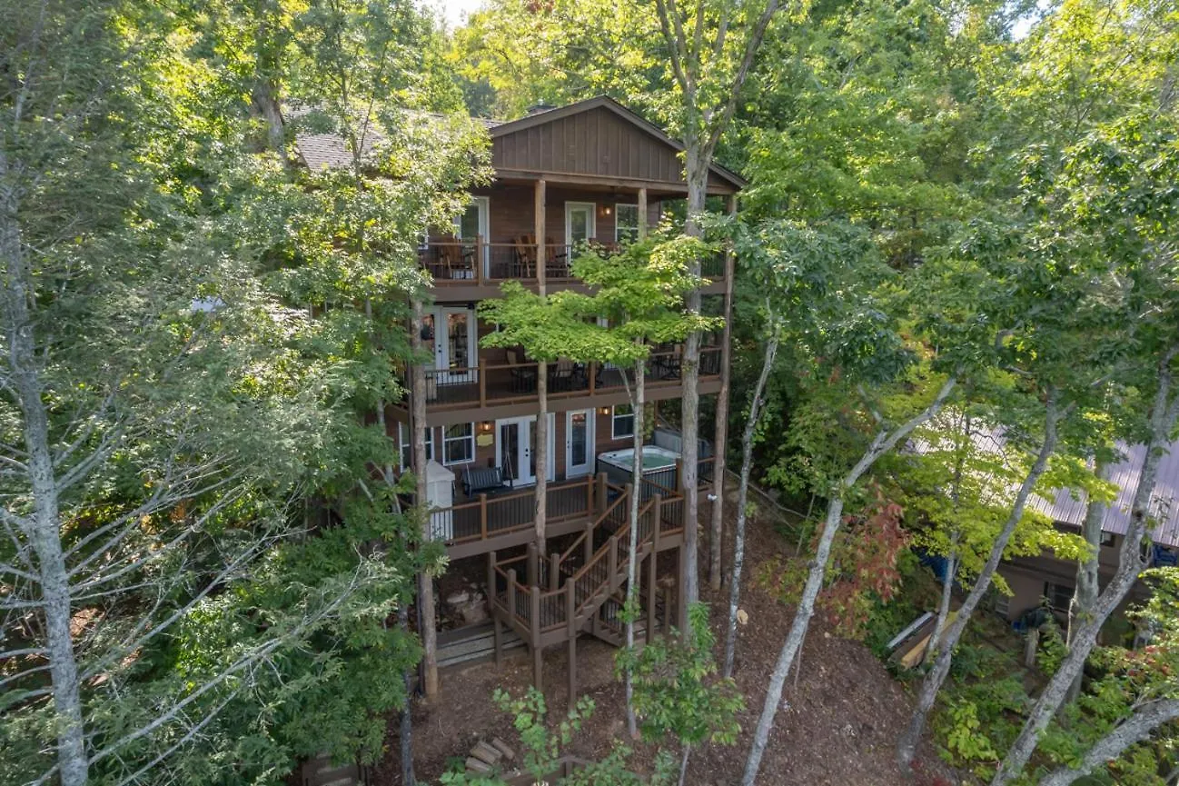Russell's Fort At White Oak Point: Historical Cabin On Lake Lure, Luxury, Direct Lake Access! Prázdninový dům *