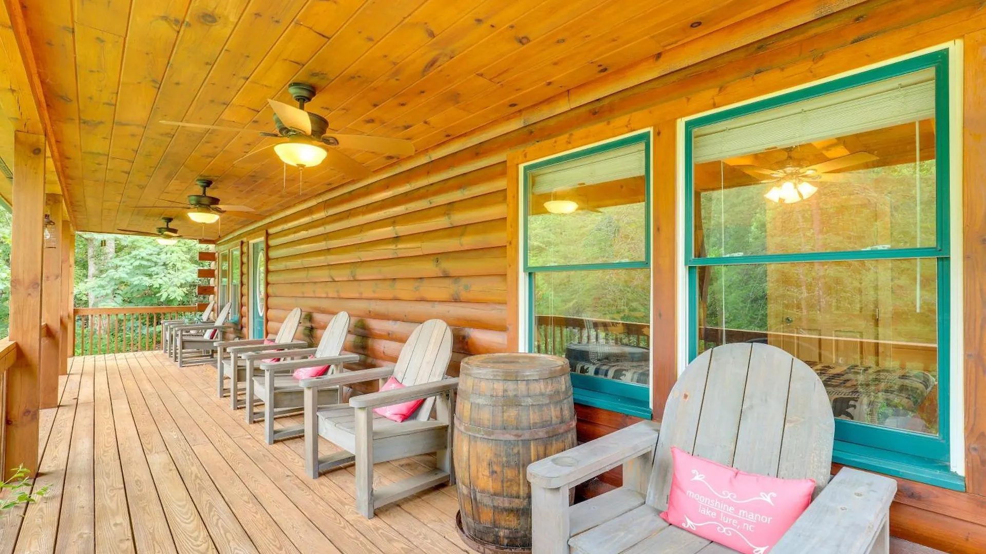 Holiday home Moonshine Manor With Hot Tub, Near Lure