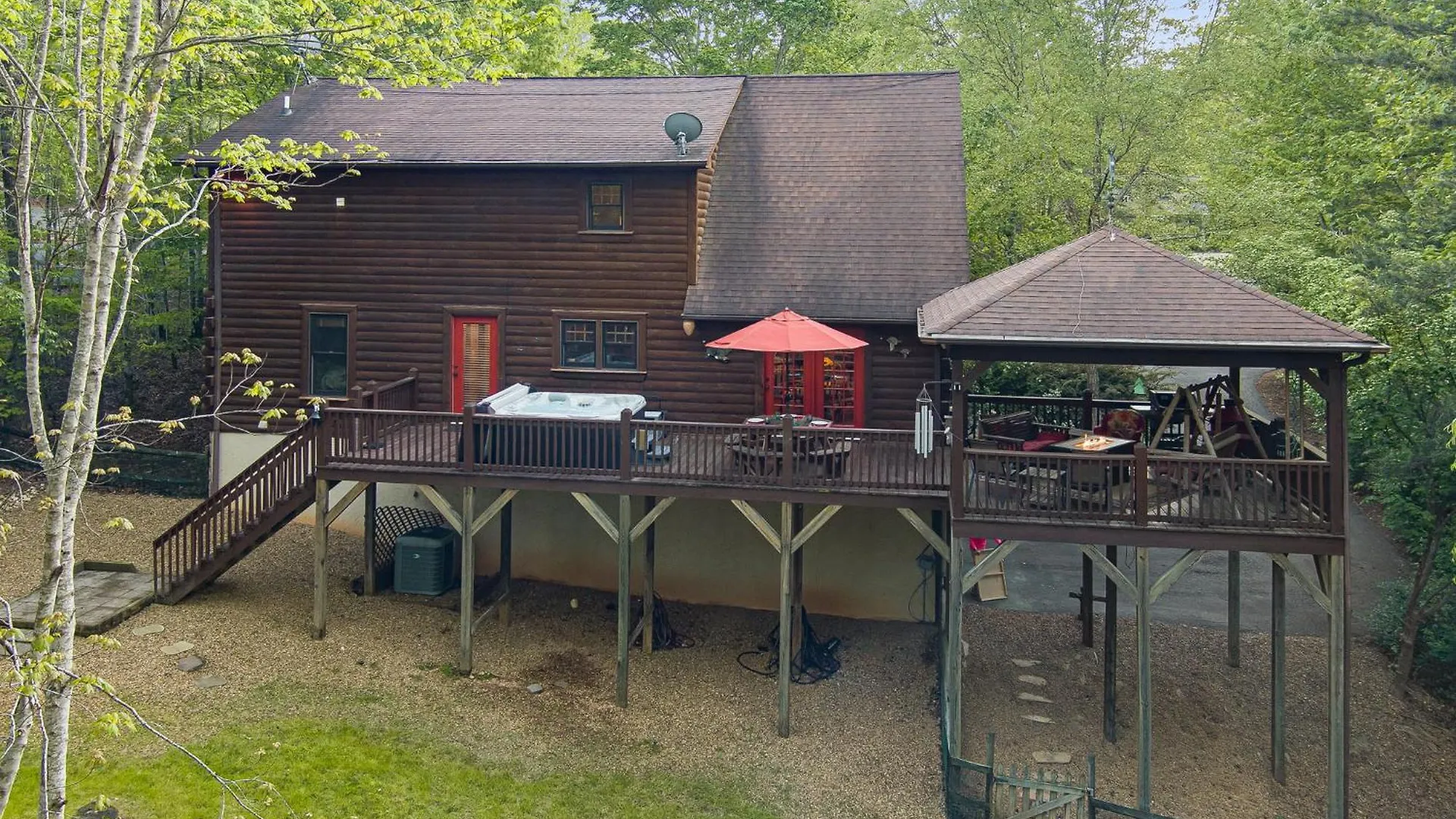 Holiday home Lure Oasis In The Woods W/ Hot Tub & More! *