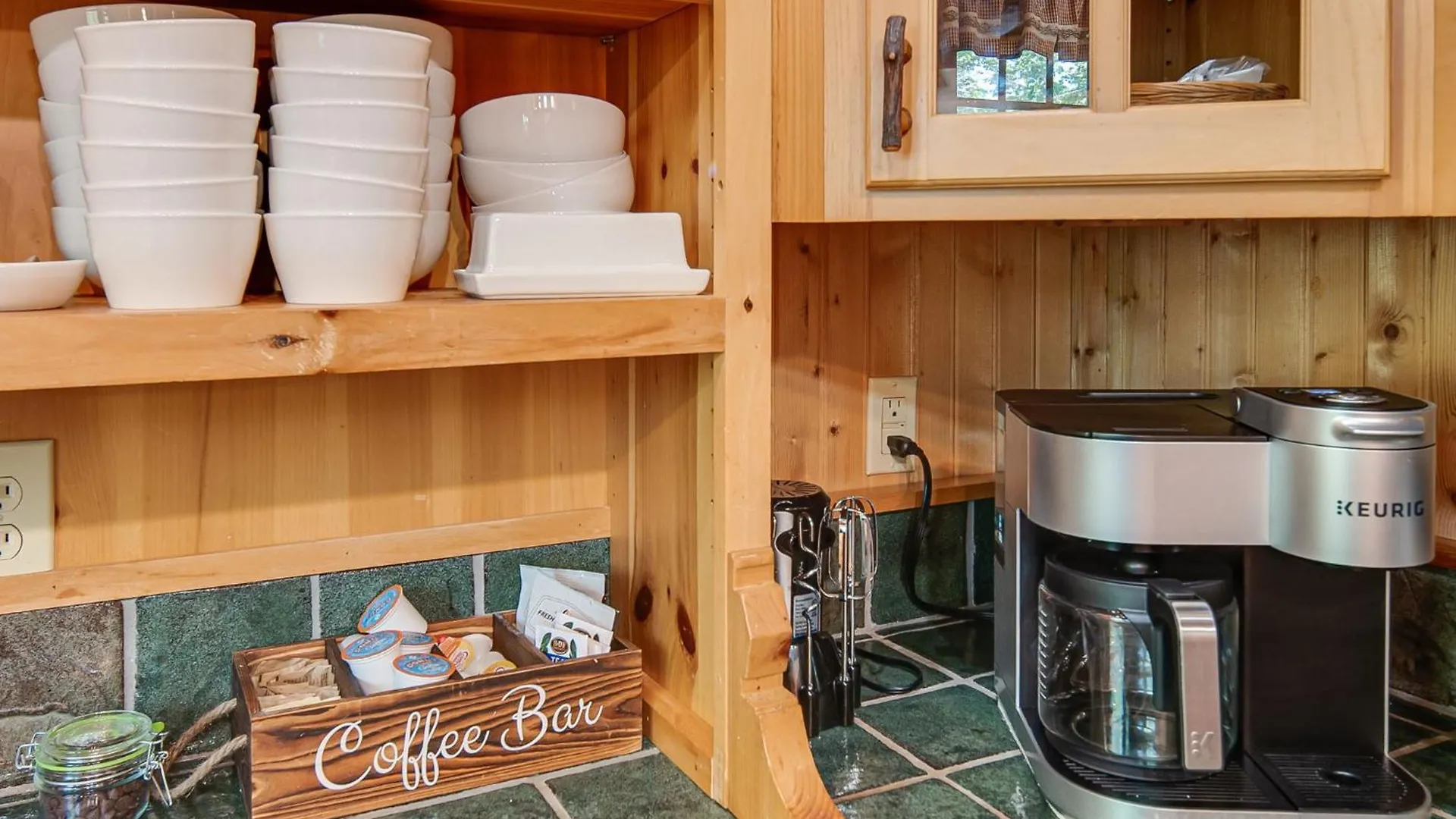 Lure Oasis In The Woods W/ Hot Tub & More! * Lake Lure