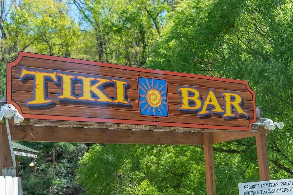 Geneva & Tiki Bar Hotel 3*