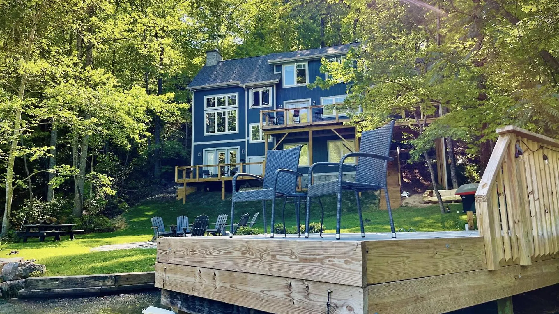 Summerscales - Beautiful Newly Built House Holiday home *